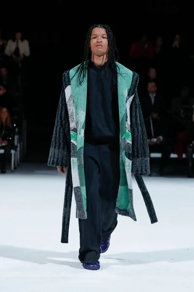 Look 34